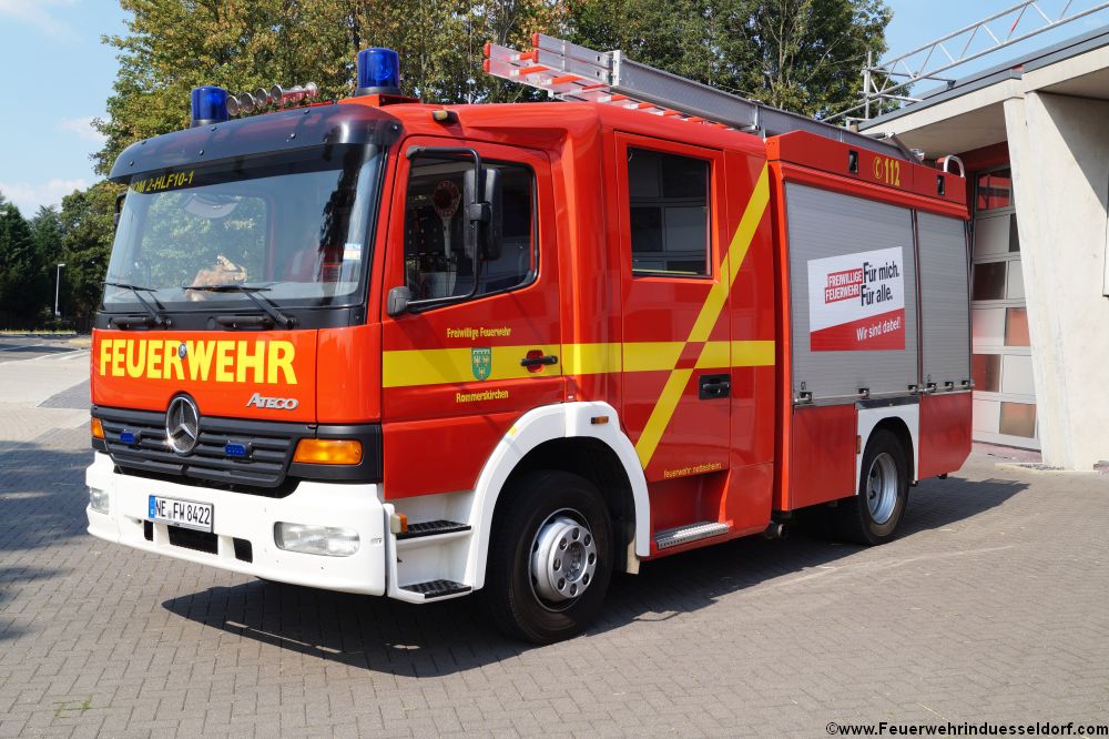 LF NE-FW 8422 der Feuerwehr Rommerskirchen